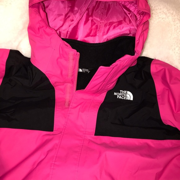 NWT The North Face Girls hooded triclimate jacket - Picture 4 of 8